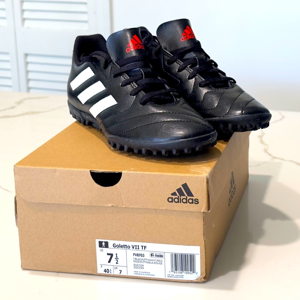 Adidas soccer shoes Goletto VII turf